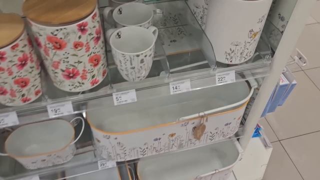 VLOG: отдых и магазины. TK Maxx, Müller, Rossmann. Где он был - Angel elixir от Mugler? Ну и покупк смотреть онлайн