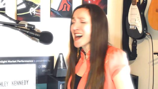 Ashley sings Keep On Loving You (REO Speedwagon) смотреть онлайн