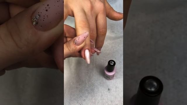 Работа гелем желе MAKE-UP и гель лаком серии MIRACLE смотреть онлайн