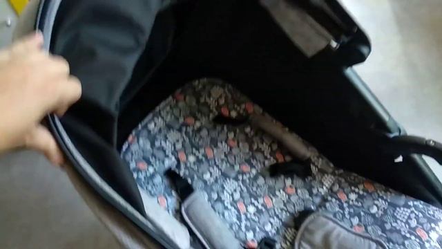 Co umí stříška kočárku Street od Petite&Mars смотреть онлайн