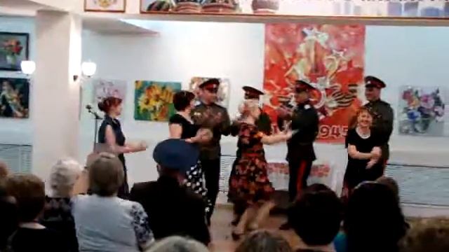Шла с ученья третья рота. смотреть онлайн