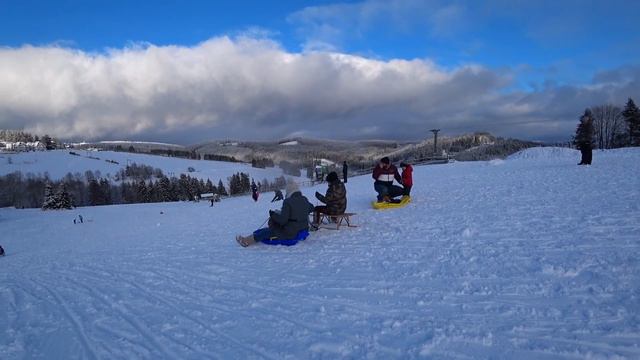 Эмили друзья Винтерберг 2021 Winterberg Снег в карантин Успели смотреть онлайн