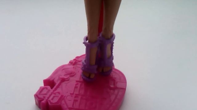 Обзор на Клодин из коллекции Велком ту Монстер Хай смотреть онлайн