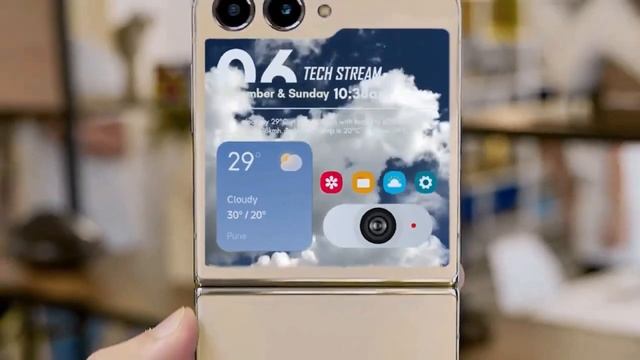 Samsung z flip 5 : Set a New Standard! смотреть онлайн