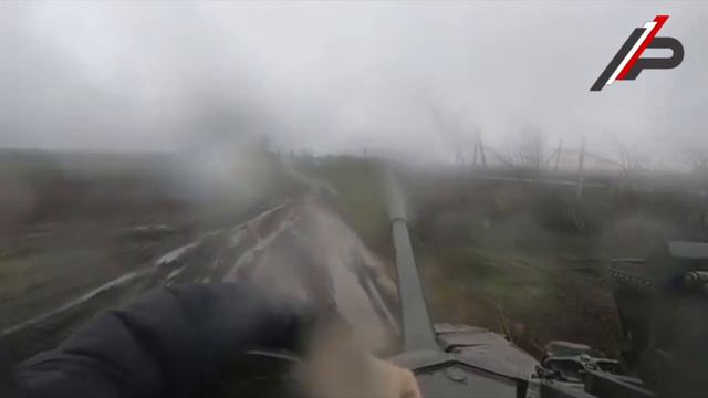 Мерзко , холодно , решили чуть взбодрить себя песней 🪗🇷🇺🥁🌏🎺🎸🎻