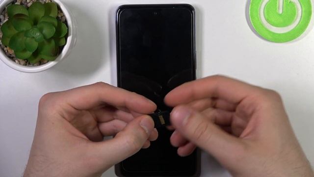 How To Insert SIM & SD To INFINIX Note 30 5G смотреть онлайн