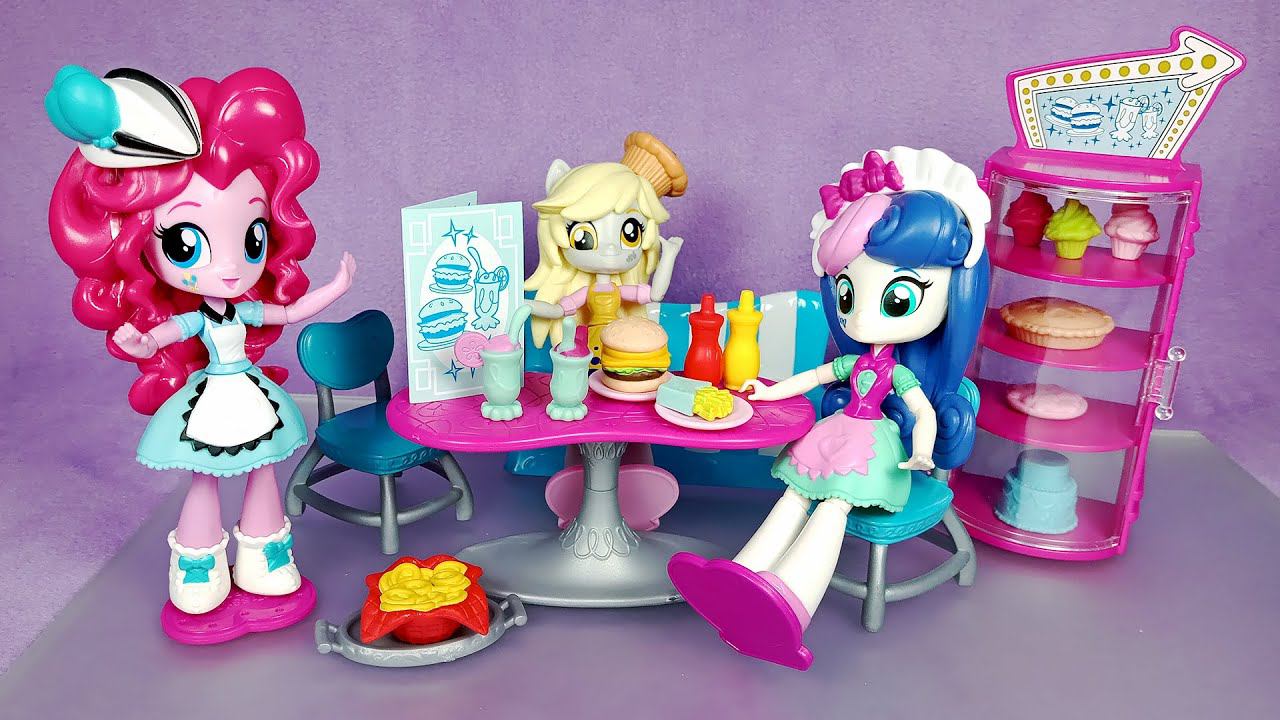 Кафе Пинки Пай - набор Equestria Girls Minis смотреть онлайн