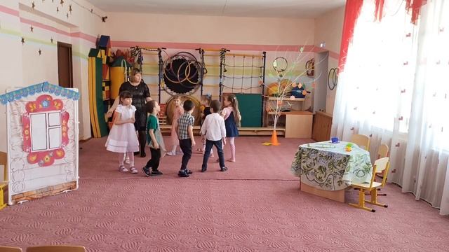 Занятие Сулейманова Э Х средняя группа смотреть онлайн
