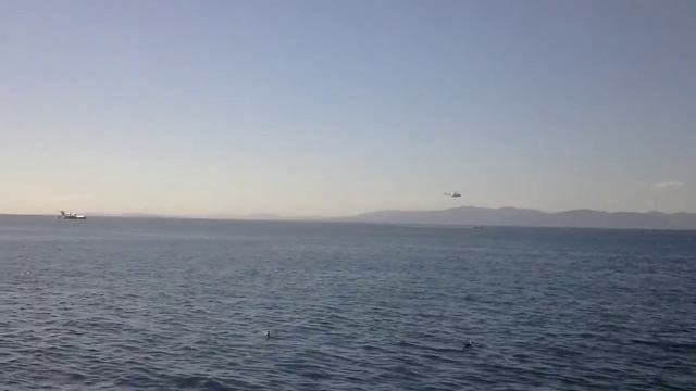 Посадка самолета на воду смотреть онлайн