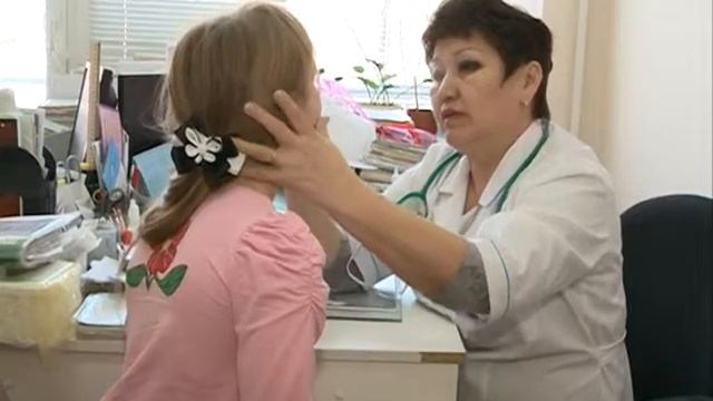 Кто последний? Очереди в детской поликлинике не для слабонервных смотреть онлайн