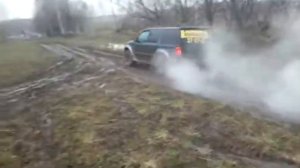 Ford explorer u2 по грязи на дорожной резине