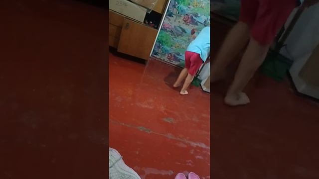 Ремонт продолжается. Что-то вырисовывается. У всех свои обязанности. Переезд из Сибири на Кубань. смотреть онлайн