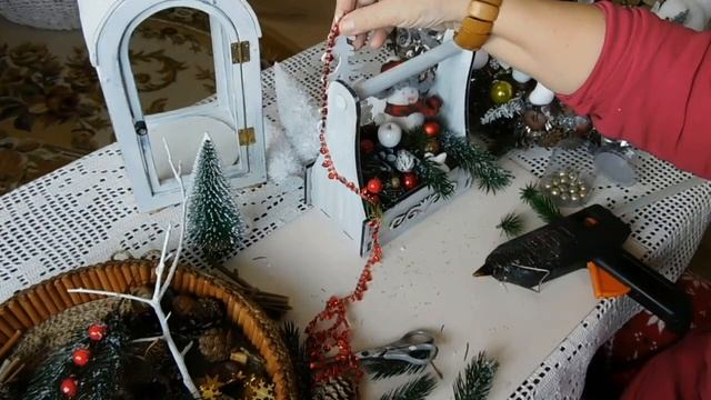 новогодние композиции своими руками для дома а может быть и для подарка. смотреть онлайн