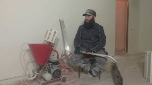 Супер быстрый способ шпаклёвки стен! 600м2 за три дня в два слоя!  Шпаклевочная станция.