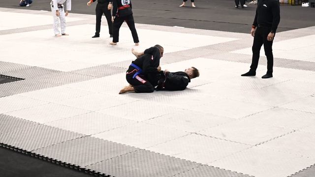 Ajp europe continental 2023 october- blue belt 77 kg Ju jitsu match смотреть онлайн