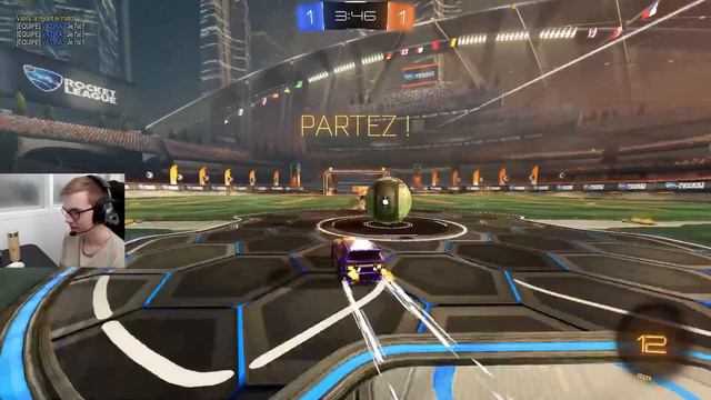 LE STREAM LE PLUS DRÔLE AVEC VATIRA (Rise se fout à poil ?!) | KC ATOW смотреть онлайн