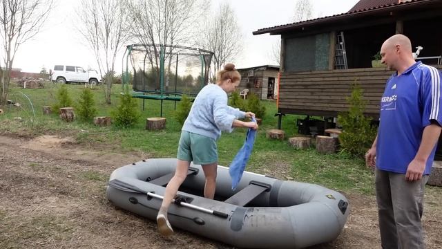 БЕЛАЯ КОЗА ⛔ БАТЛ? ПАШЕМ У ПАШИ смотреть онлайн