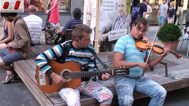 ★ Czardas (Romania). Guitar & Violin. Vienna Street Performers By RussianAustria.com