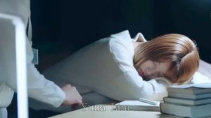 Красавчик влюбился в простушку