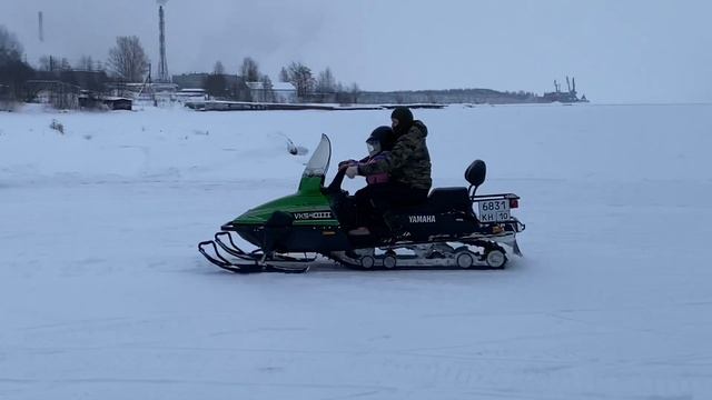Лиза на снегоходе 2 смотреть онлайн