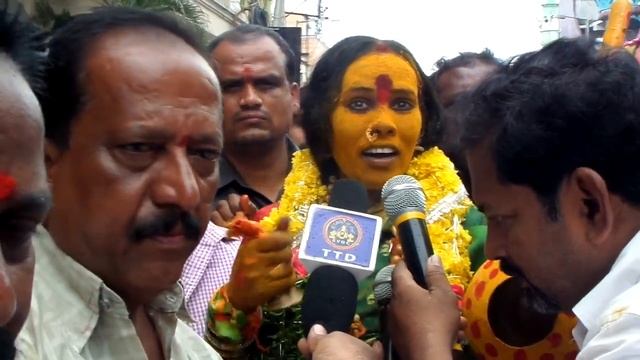 Old City Bonalu Rangam (Oracle) 2016 at Akkanna Madanna Mahankali Mandiram . смотреть онлайн