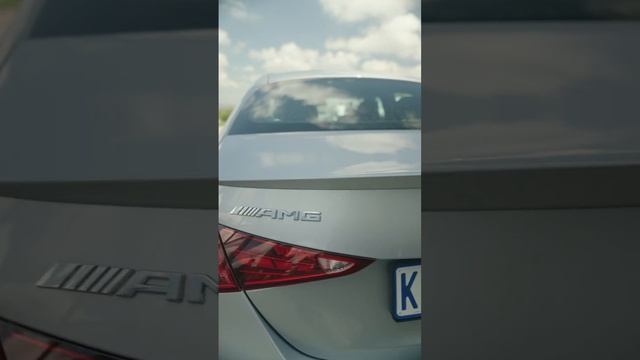Introducing the new Mercedes-AMG C 43 4MATIC смотреть онлайн