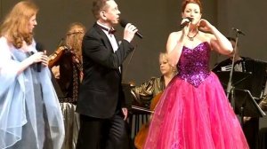 Светлана Безродная ,Ирина Крутова ,Светлана Полянская  Сергей Полянский ГОЛУБКА