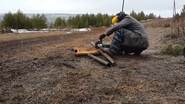 5 Режем столбики под фундамент Купольной Теплицы смотреть онлайн