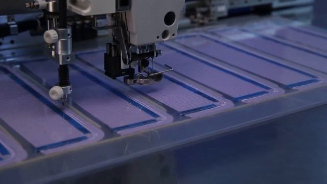 Швейный автомат для пошива тяжелых материалов Aurora AAS-1300-980 смотреть онлайн