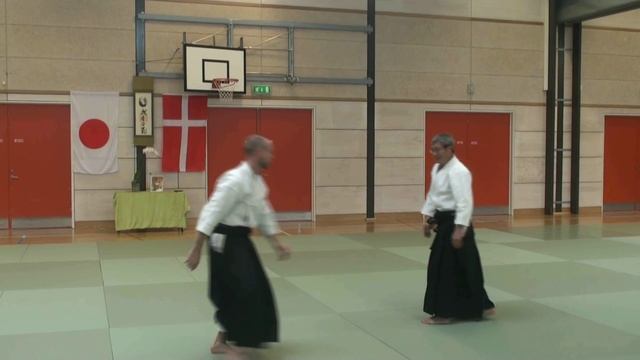 3 Ёкоменути (Гяку) Сихонаге