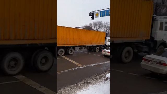 Не работает светофор Рускулова Джангильдина смотреть онлайн