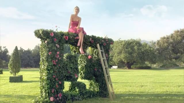 Escada | Especially Escada + Especially Escada Elixir | Perfume Commercial | Www.iparfum.nl