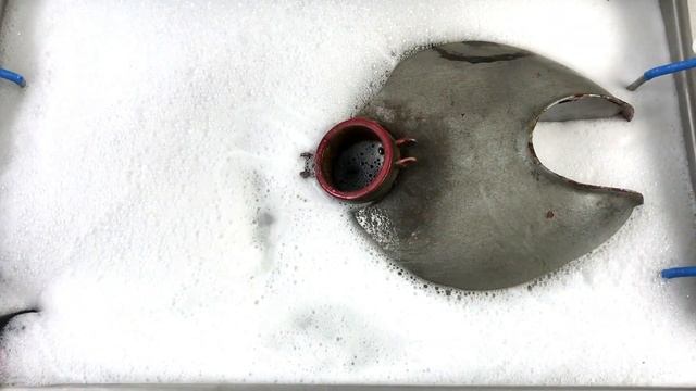 Motorradtank entrosten im Ultraschallbad SONOREX RM 40 von BANDELIN aus Suzuki TL 250 Baujahr 1975 смотреть онлайн