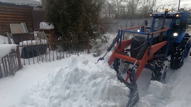 ТРАКТОР Т-40АМ ПРОБЛЕМА ЗА ПРОБЛЕМОЙ / Это вам не JСB / Согнул новую щетку смотреть онлайн