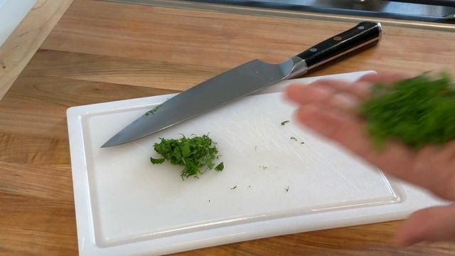 TZATZIKI Sauce Recipe смотреть онлайн