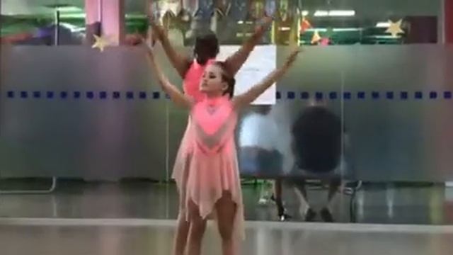 Федорова Виктория и Переяслав Ева - летай смотреть онлайн