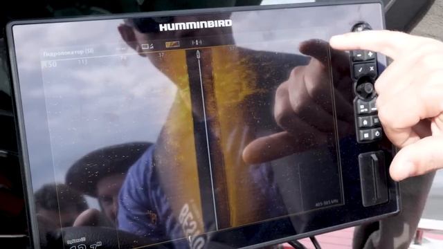 Lowrance Hds Live 12 или Humminbird SOLIX 12 G2. Честное сравнение  от Fish5Service.ru