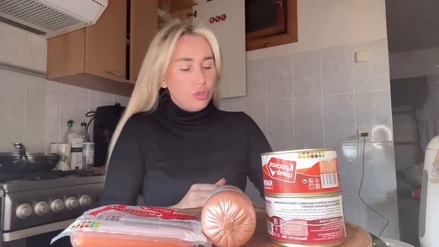 ОБЗОР/Самая дешевая еда из Пятёрочки/Этот ужас продают людям ????♀️мукбанг смотреть онлайн