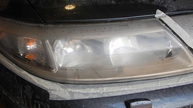 Полируем пластиковые фары Renault Laguna 2 смотреть онлайн