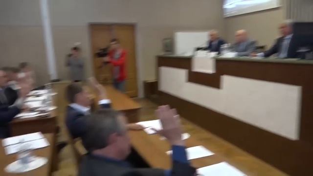 Цирк с голосованием на заседании депутатов смотреть онлайн