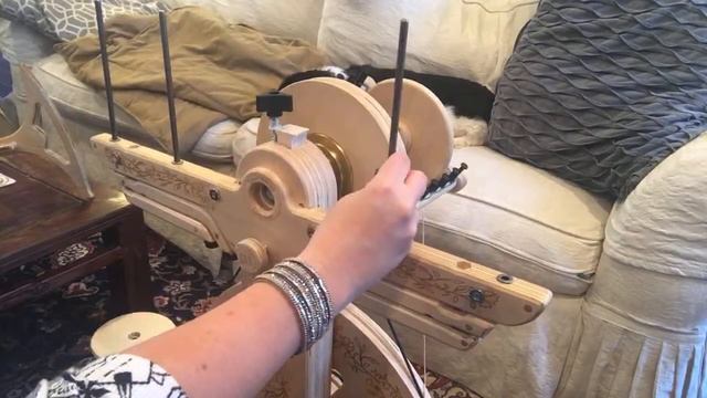 Spinolution lazy kate- how to ply смотреть онлайн