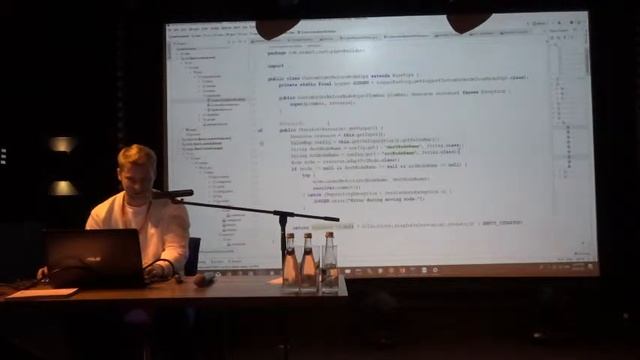 Vlad Minich - Overview of ways to perform a batch of content смотреть онлайн