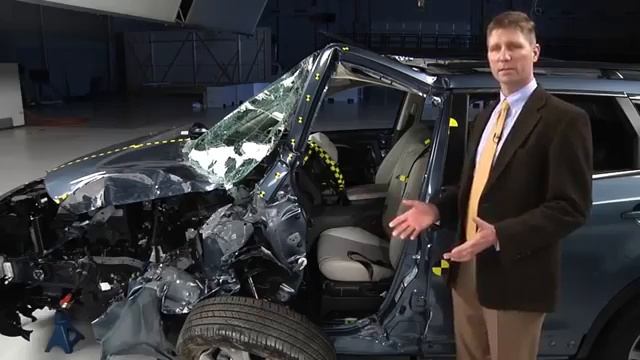 Small Overlap Crash Test Equinox/Terrain Perform The Best IIHS