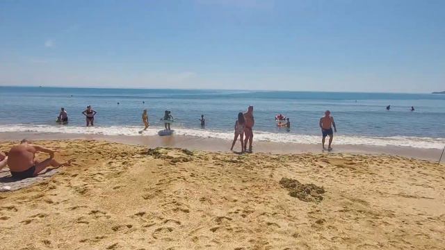 Феодосия. Пляж на Черноморской. смотреть онлайн