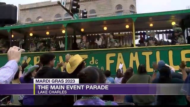 Main Event parade rolls through Lake Charles смотреть онлайн