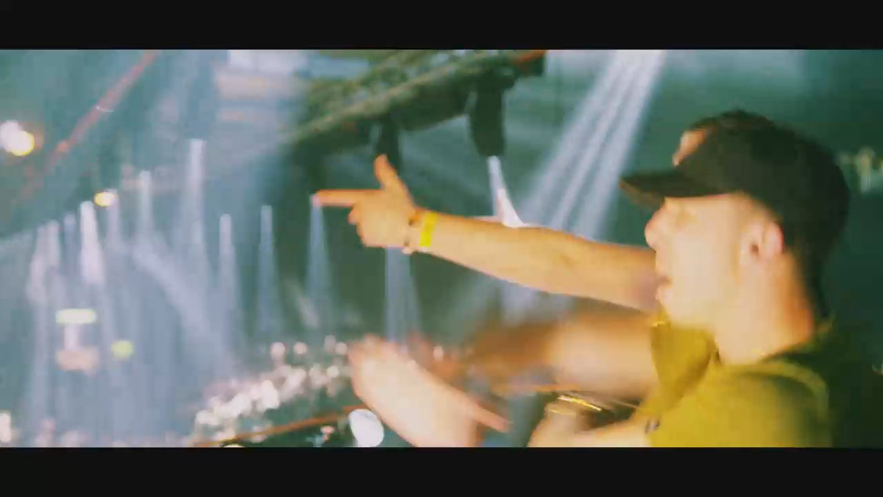 QAPITAL 2018 (Official Q-dance Aftermovie) смотреть онлайн