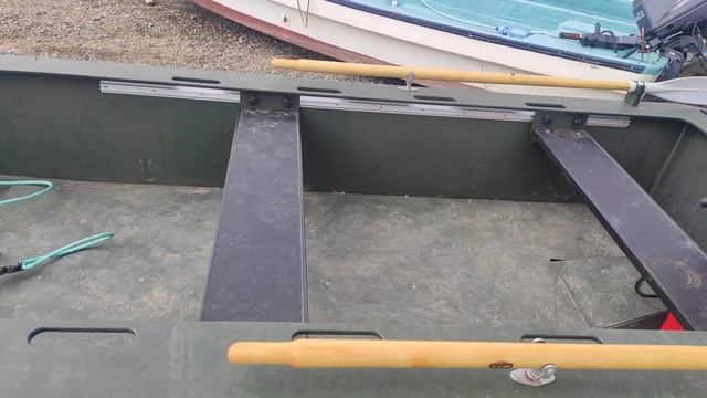 Краткий обзор лодки из ПНД под водомет "Призма4500" смотреть онлайн