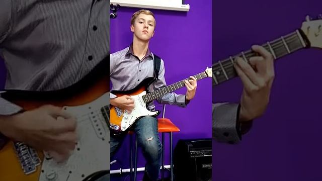 Обзор комбика MARSHALL MG 15 CD SERIES смотреть онлайн