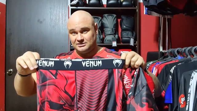 Компрессионные шорты Venum Wand Team смотреть онлайн