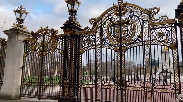 ПРОГУЛКА ПО ЛОНДОНУ | РИДЖЕНТС ПАРК | БУКИНГЕМСКИЙ ДВОРЕЦ | ЧЕЛСИ | БЕЙКЕР СТРИТ | BROMPTON CEMETER смотреть онлайн